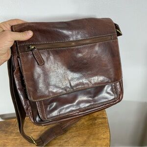 Gianni and conti laptop  unisex leather bag